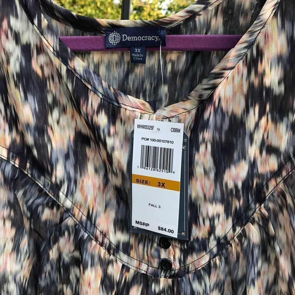 Democracy Blouse - Picture 6 of 9
